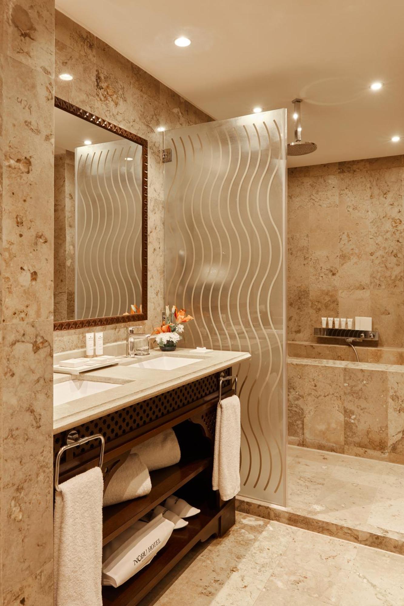 Deluxe Junior Suite