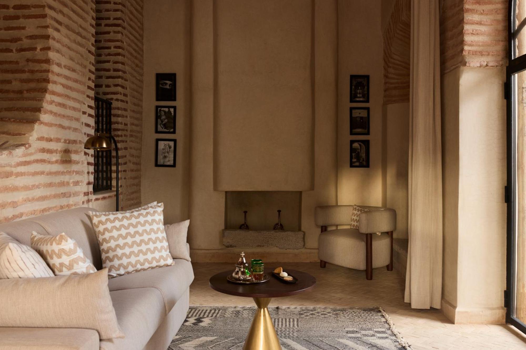 Nobu Riad