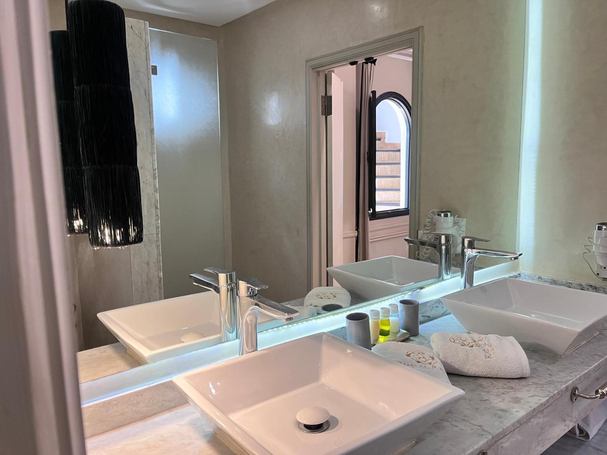 Family Suite,1676758062:JPEG